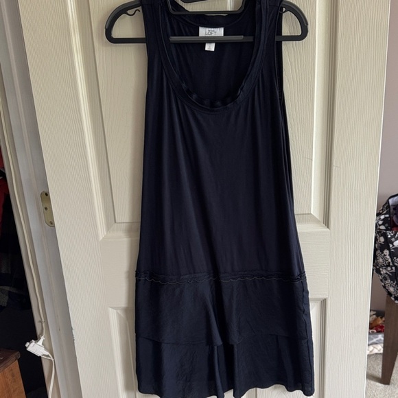 Ann Taylor Black Sleeveless Top - Picture 1 of 6
